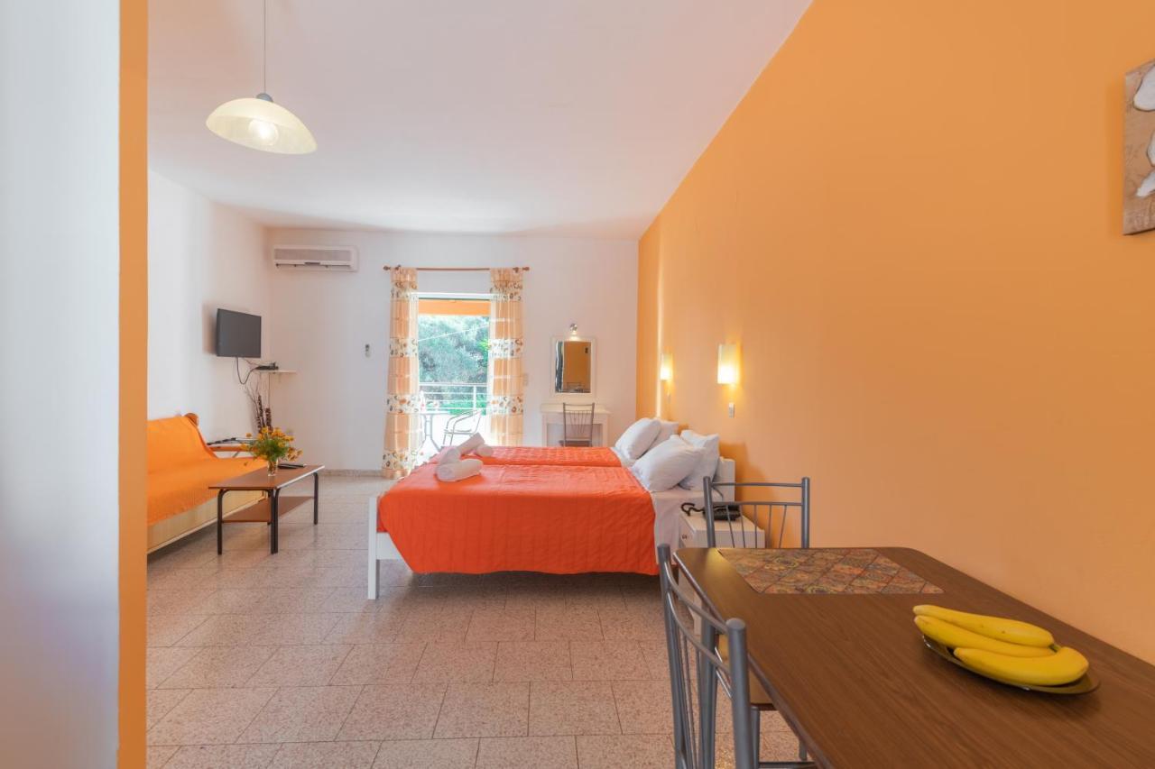 Crystal Blue Hotel,