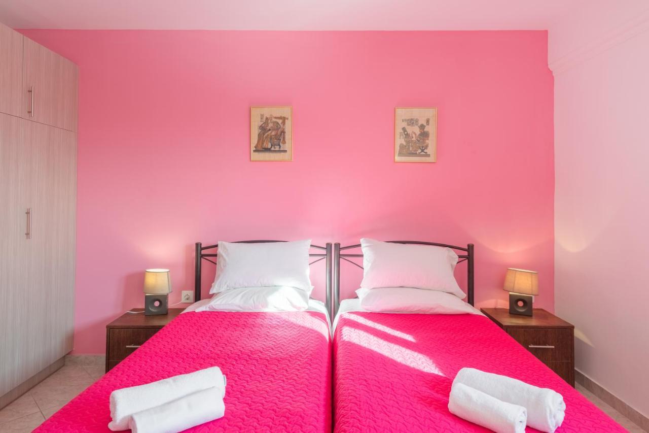 Crystal Blue Hotel, Aparthotel