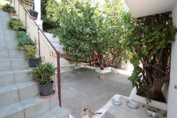 Holiday home Au Pied De La Falaise Rouge Leonidio