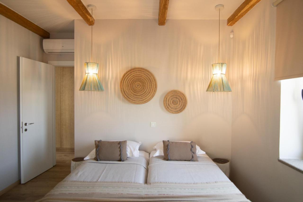 Elies Residences Luxury Villa *