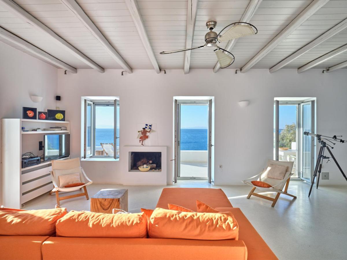 Luxury Seafront *