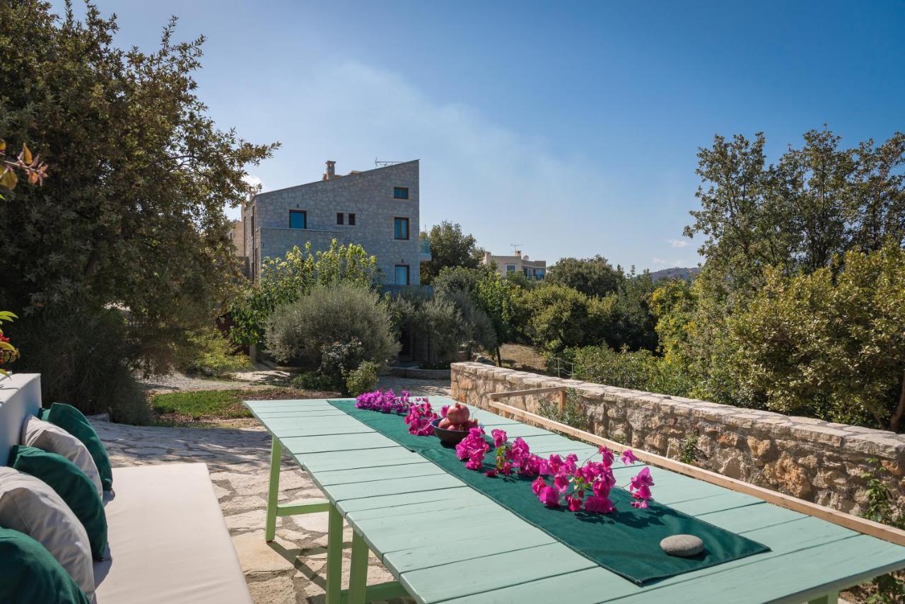 Aura Traditional * Prines (Rethymno)