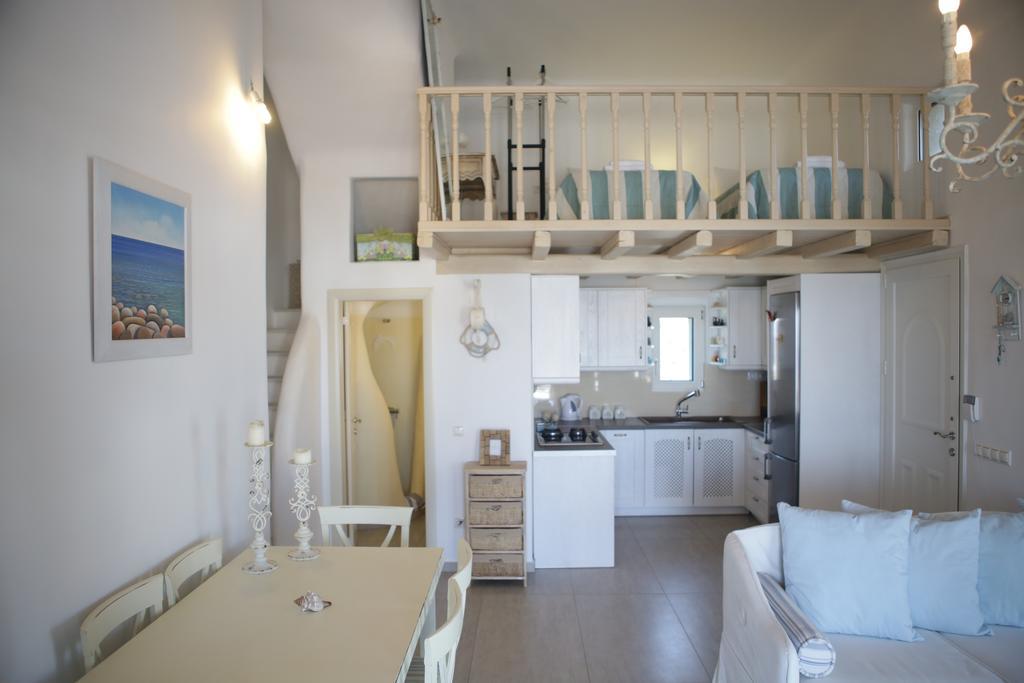 Niriides Homes & Aparthotel 3*