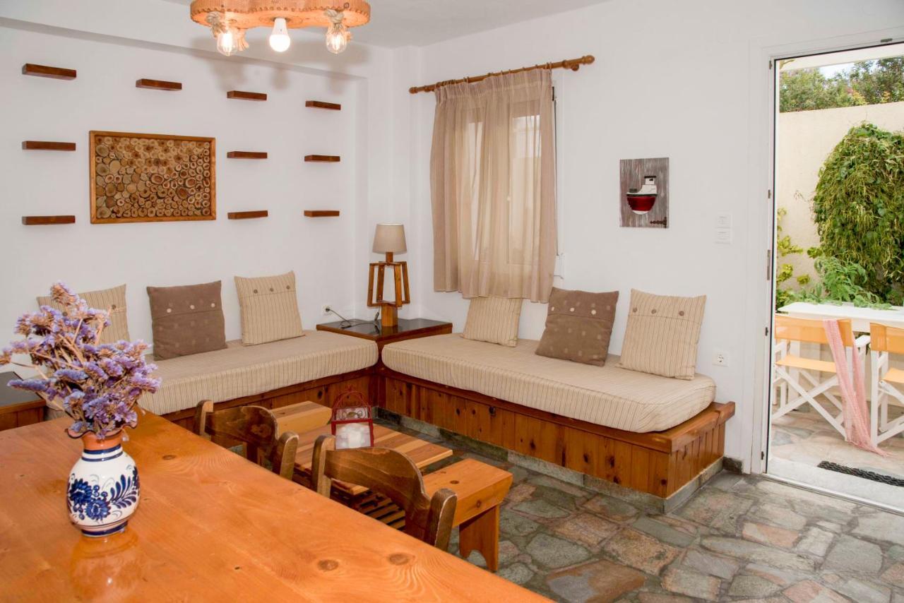 Papafragas Apartment Pachaina