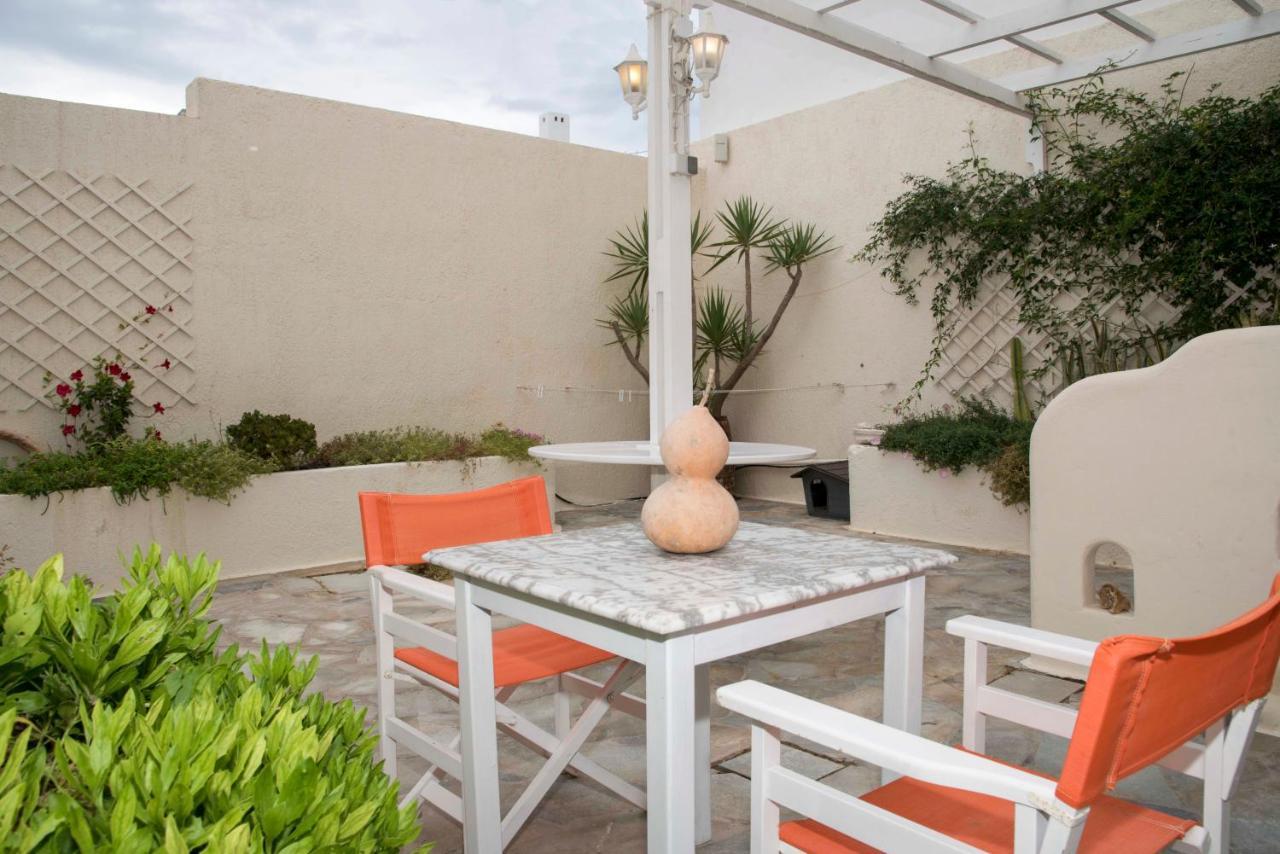 Papafragas Apartment *