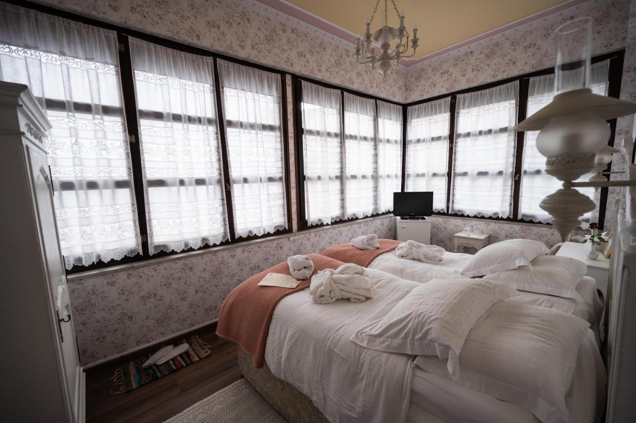 Boutique Anagennisis Hotel