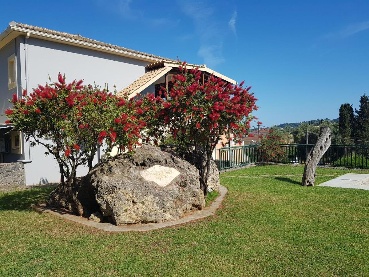 Apartment Asteraki Aparthotel 3*