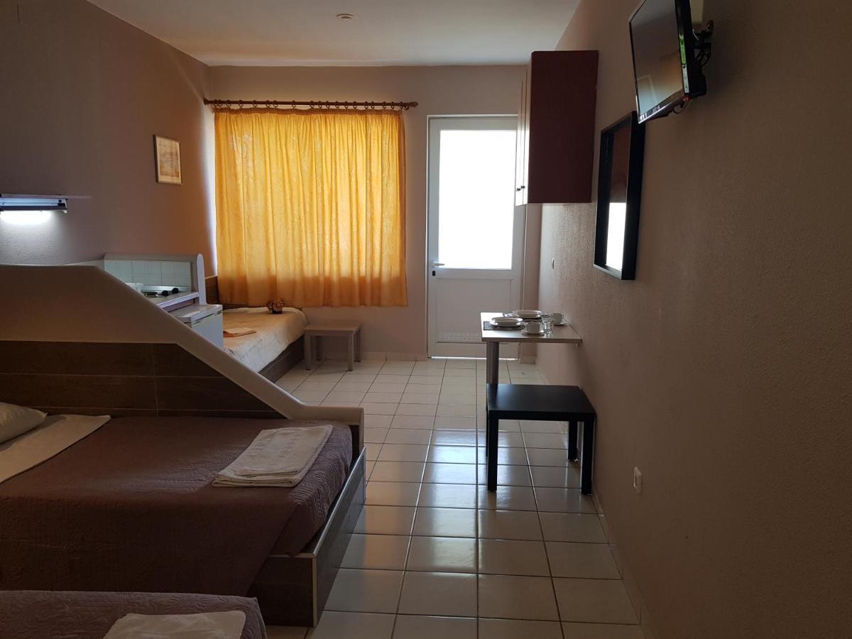 Apartment Asteraki Aparthotel