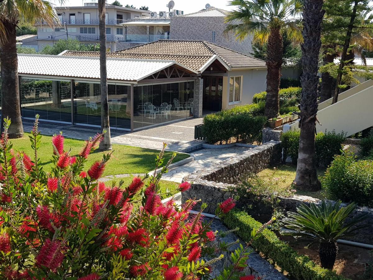 Asteraki Aparthotel 3* Gouvia
