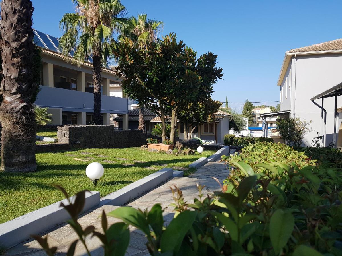 Apartment Asteraki Aparthotel 3*