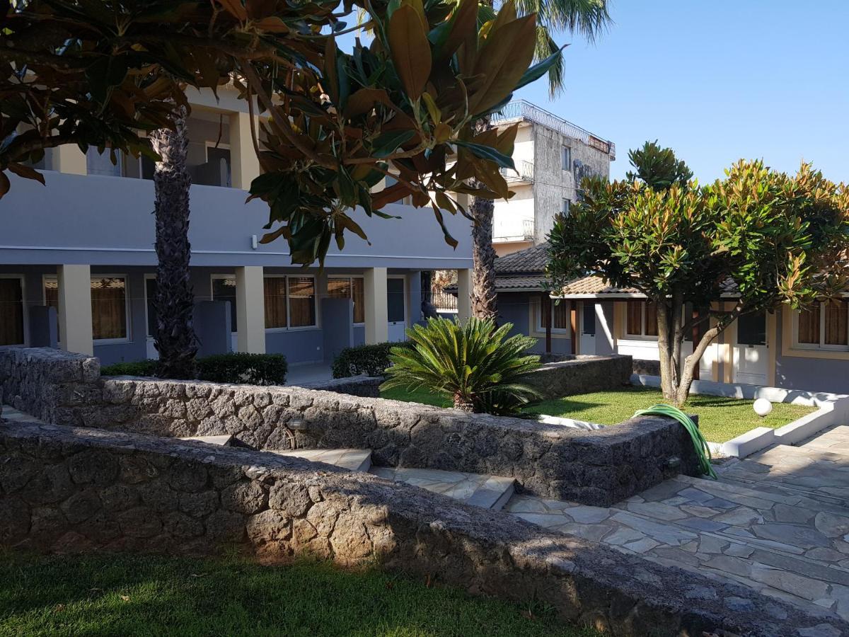 Asteraki Aparthotel Gouvia