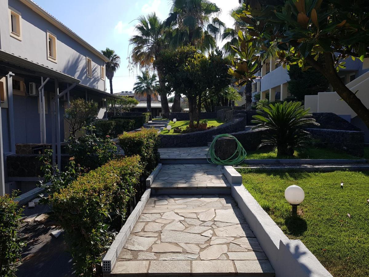 Asteraki Aparthotel Apartment