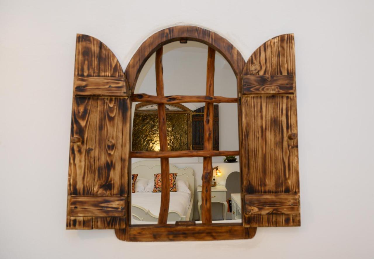 Aliori Art Caves Guest house