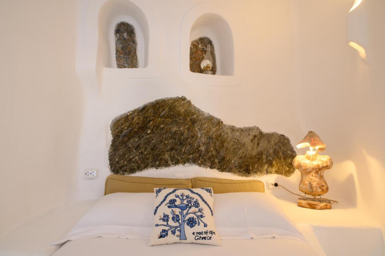 Aliori Art Caves *