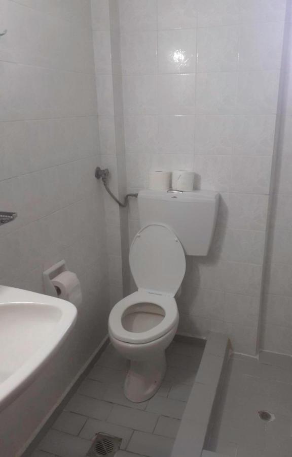 Kritikos * Pyrgadikia