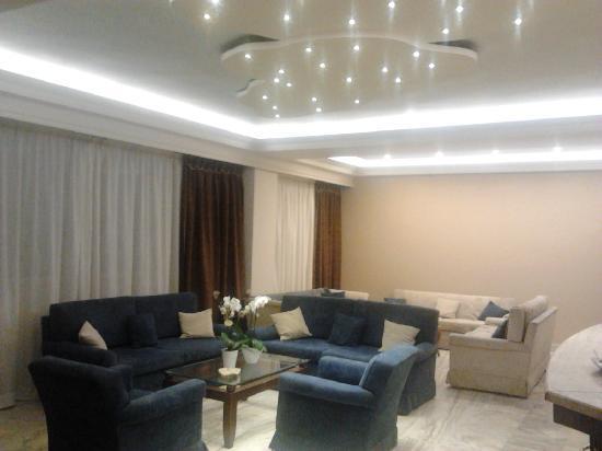 Adonis Hotel Patras