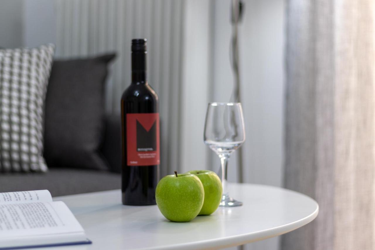 Apartment C3 Modern Spartan *