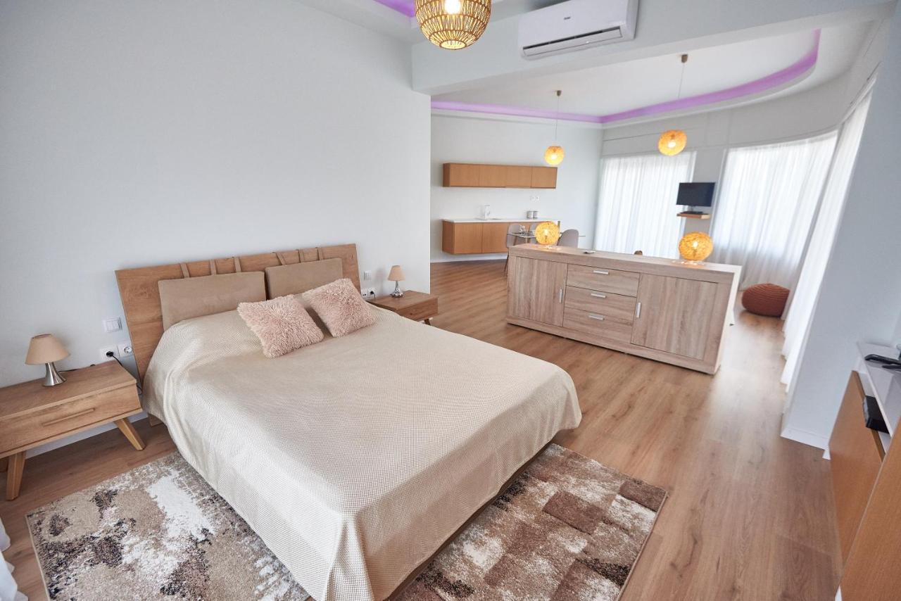 The El Greco Spirit Meets The Athenian Luxury Apt1 * Athens