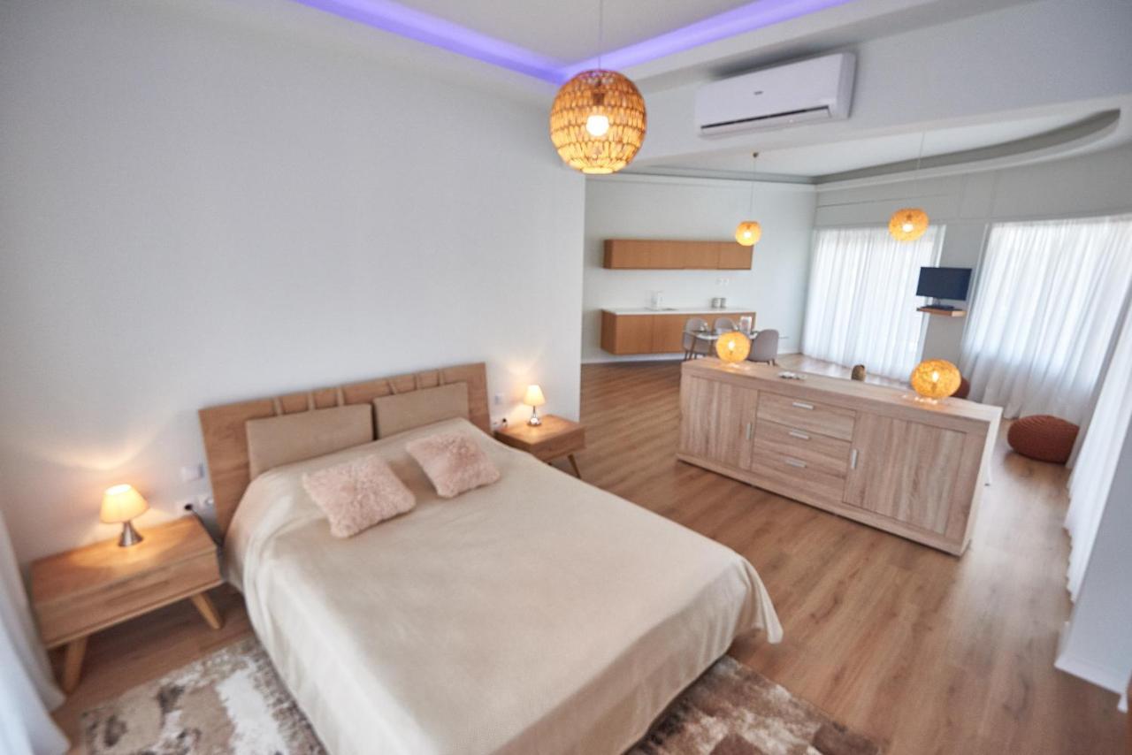 Apartment The El Greco Spirit Meets The Athenian Luxury Apt1 *