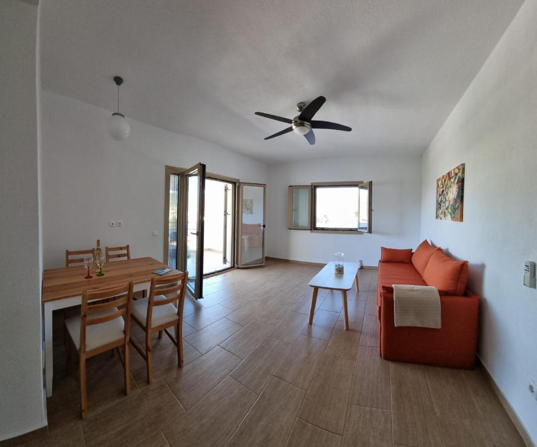 Lagoterra Apartment