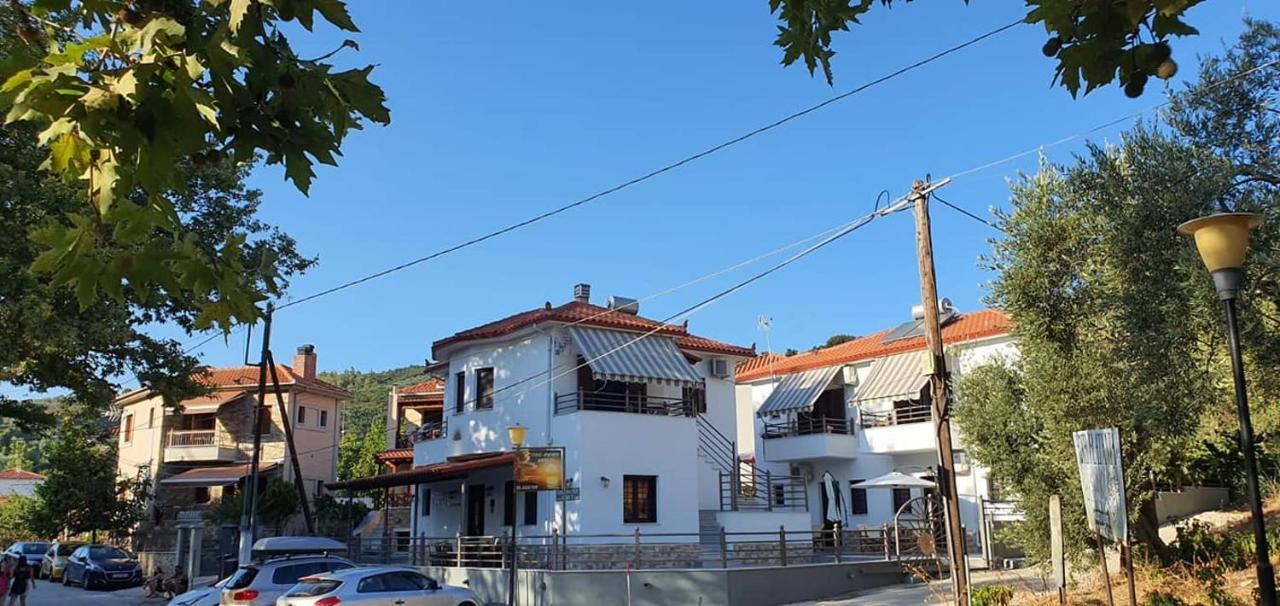 Aurora * Platanias (Thessaly)