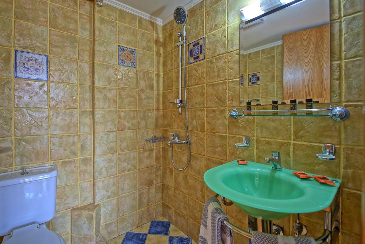 By The Sea - 50 M From The By Posarellivillas *