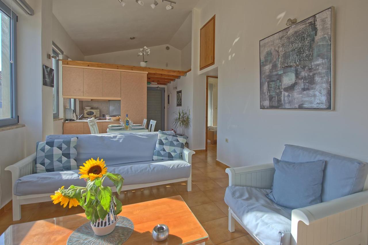 Holiday home By The Sea - 50 M From The By Posarellivillas *