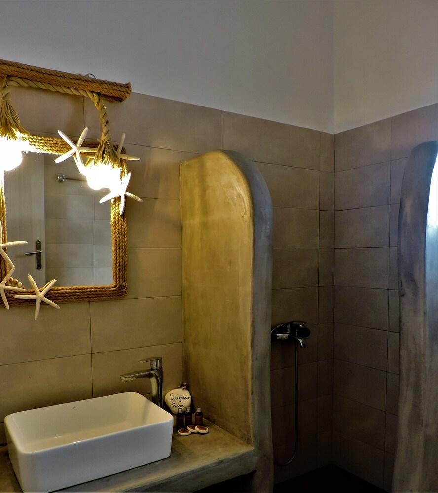 Casa Lea * Naousa (Paros)