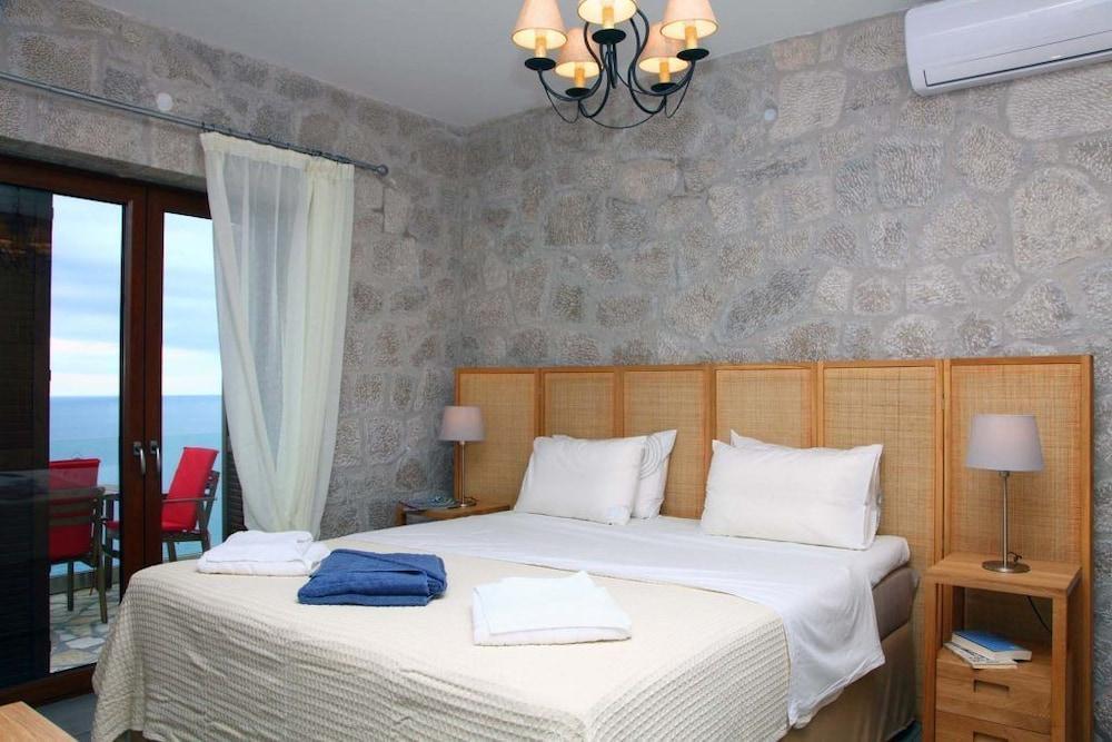 Milos Paradise Luxury *