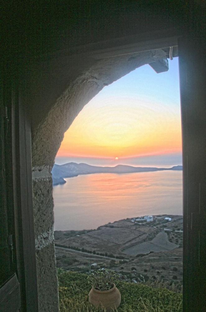 Kastro Milos Apartment *