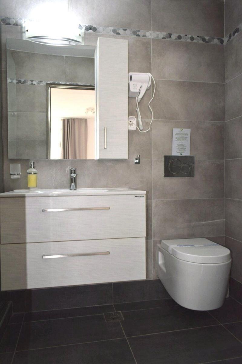 Virginia Apartment Tinos