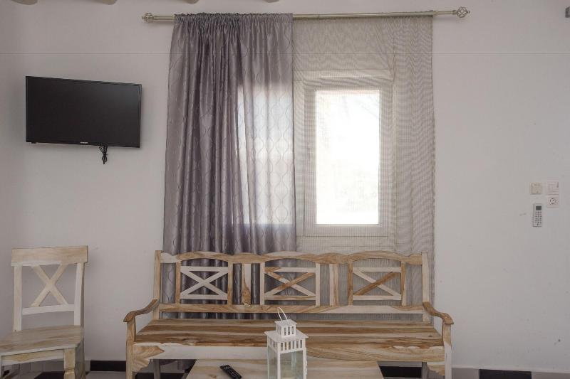 Happy Mykonos Motel