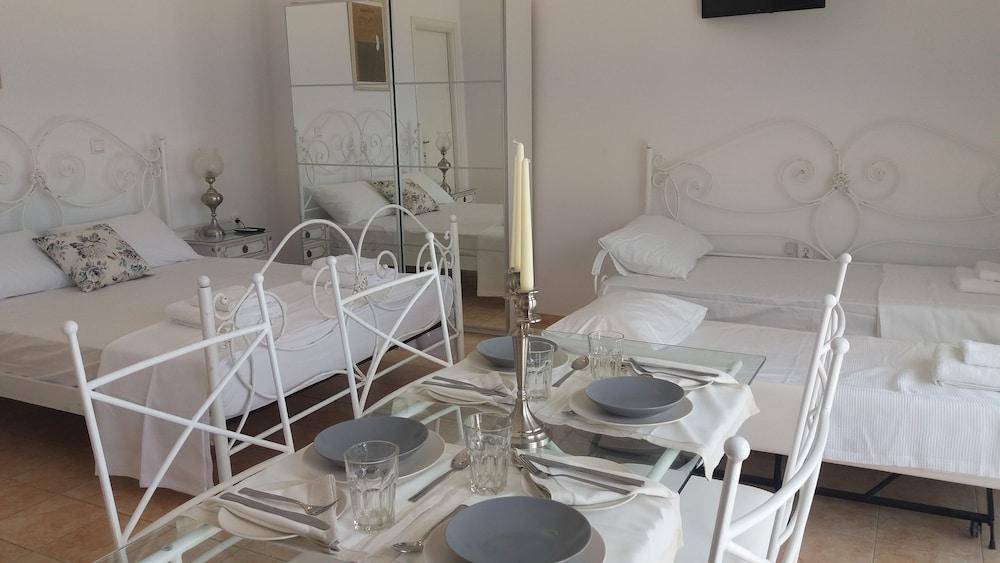 Estate Dafnopanagia Magda Villa Karia (Lefkada)