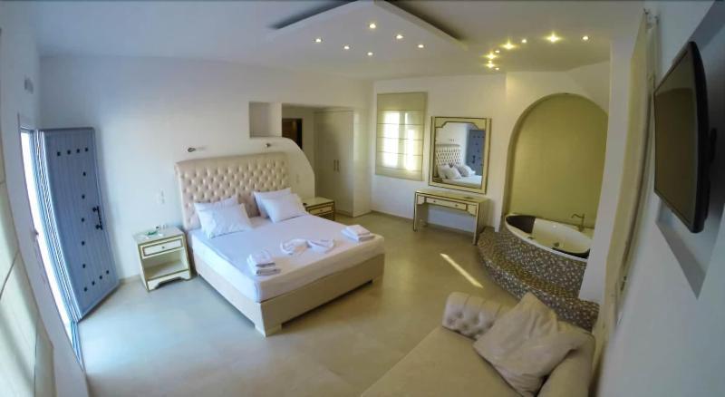 Queen Boutique 3* Mykonos Town