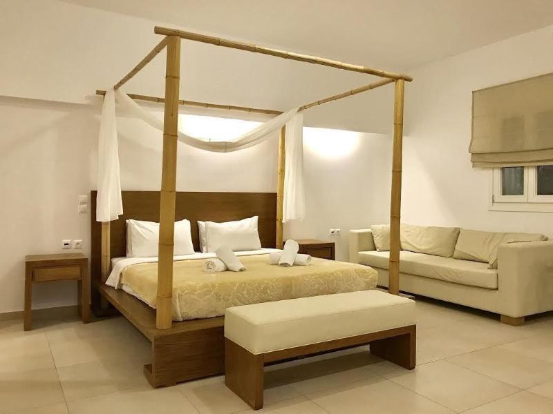 Queen Boutique 3* Mykonos Town