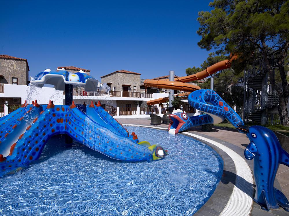 Costa Lindia Resort Lardos