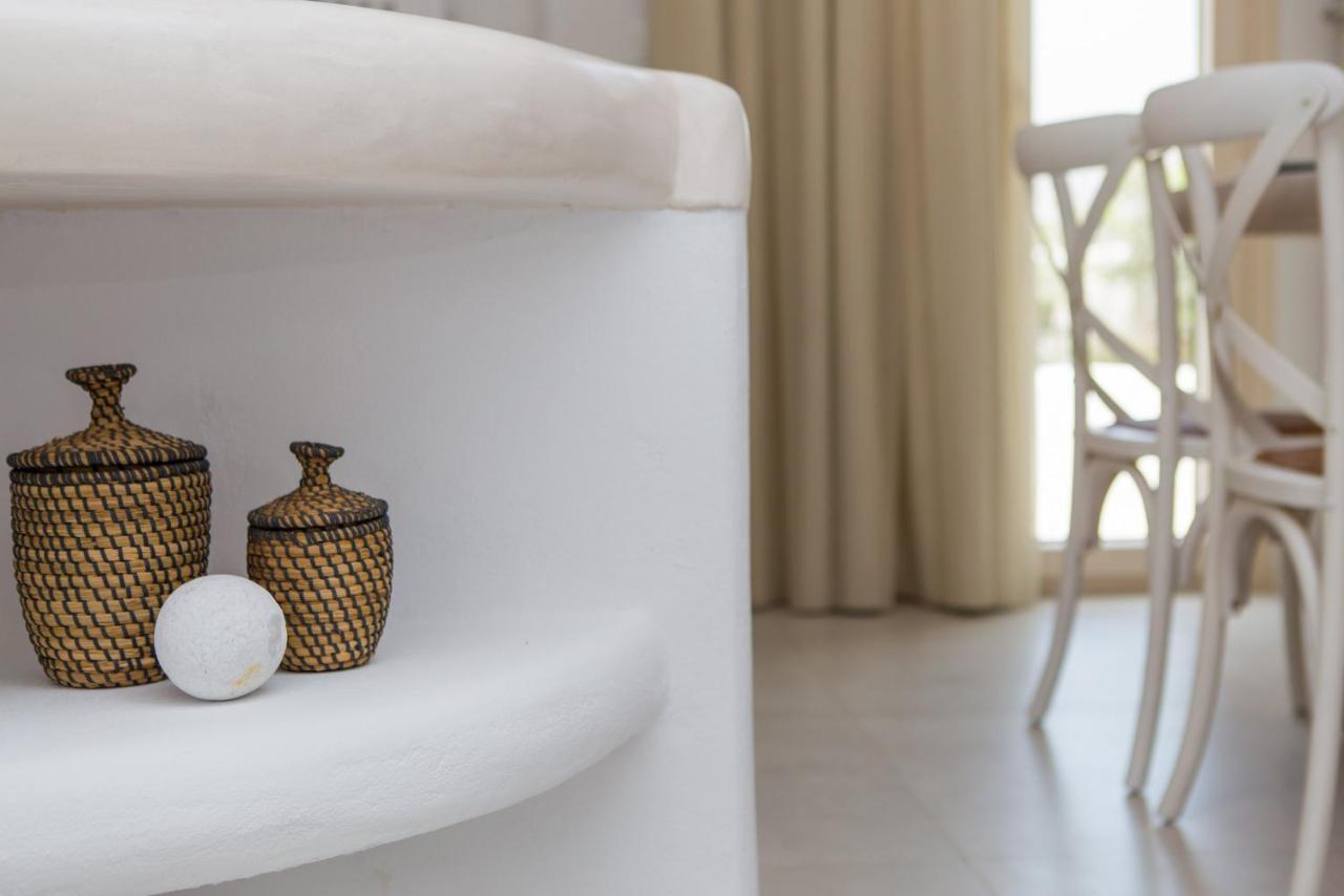 Naxian Lounge * Naxos City