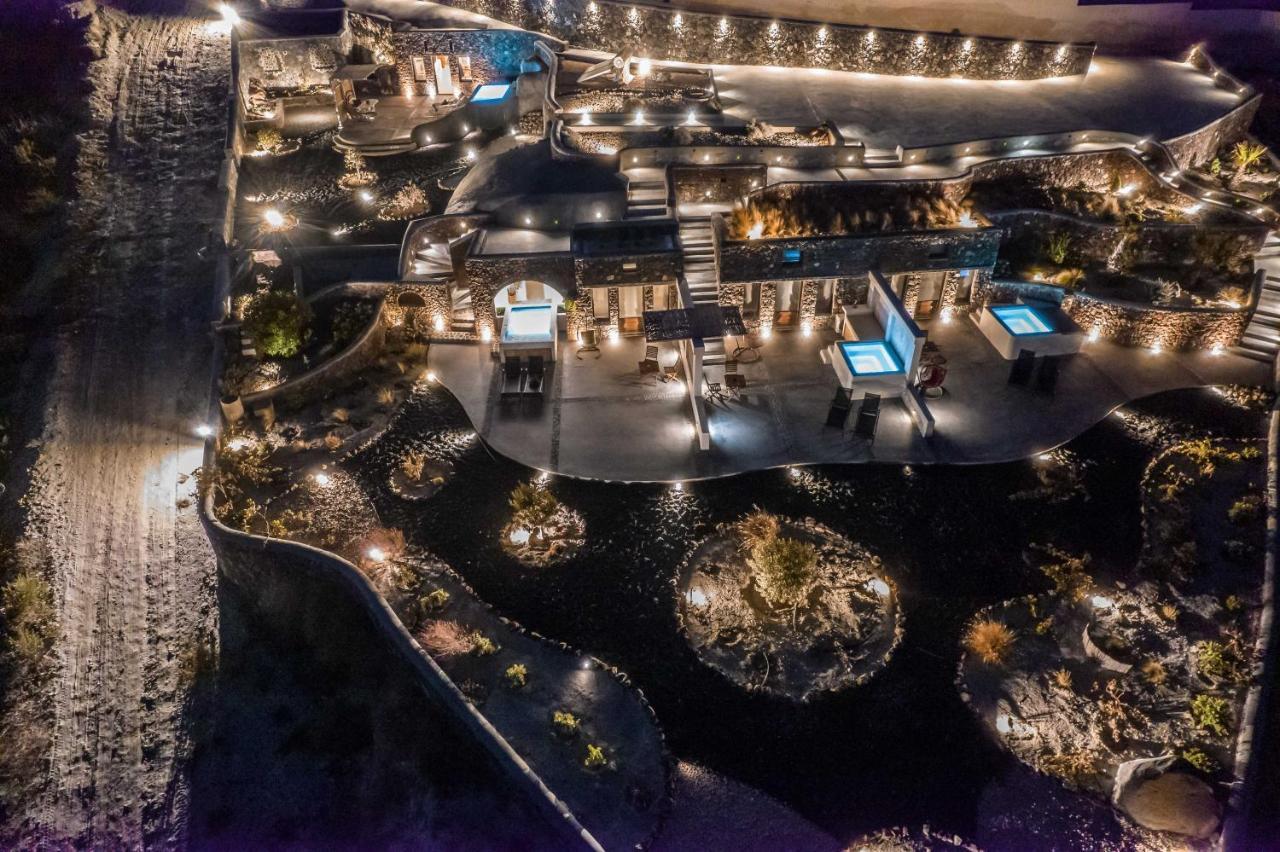 Luxe Efis Sea View 4 & 4 Prive Jacuzzi Villa
