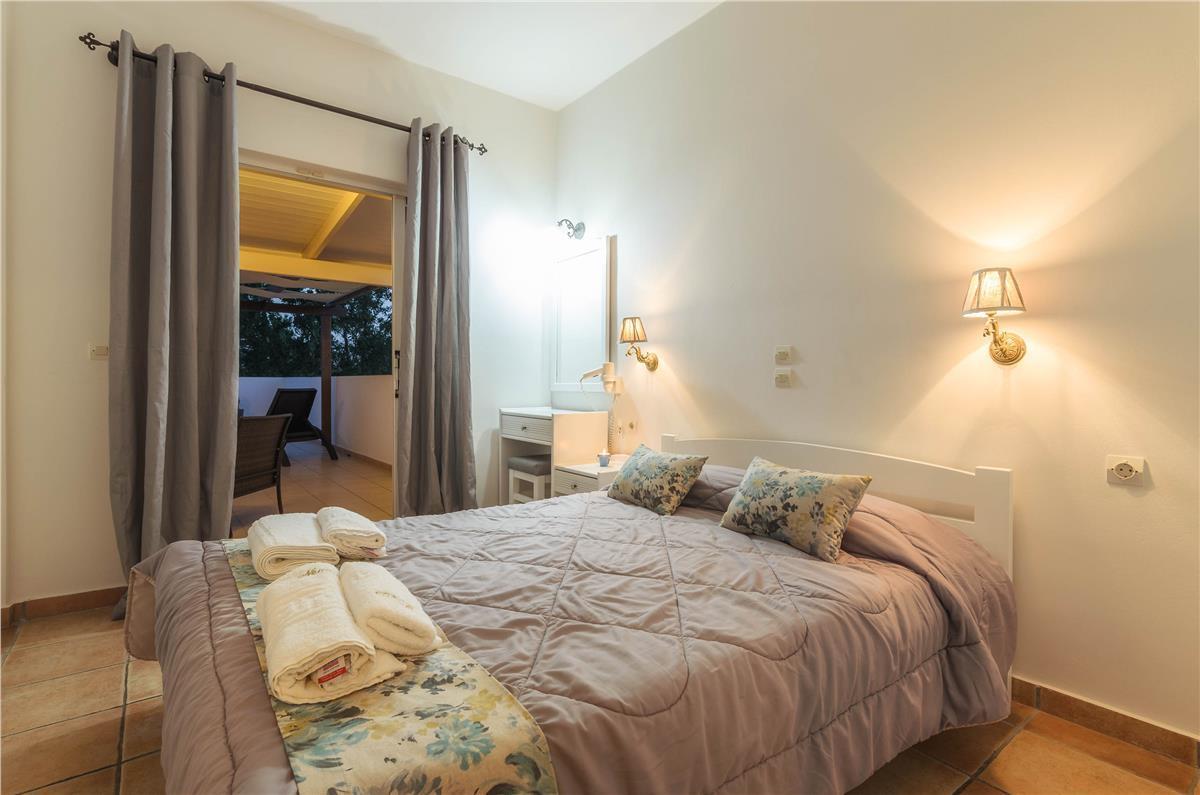 Nemesis Aparthotel Laganas