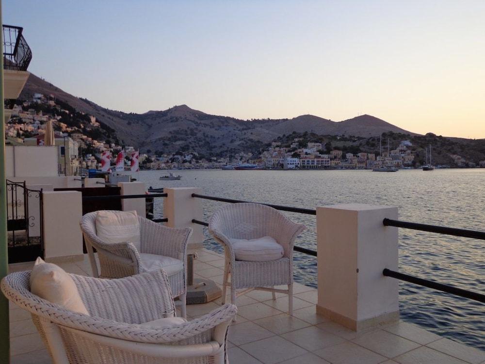 Danezis - New Marina ,