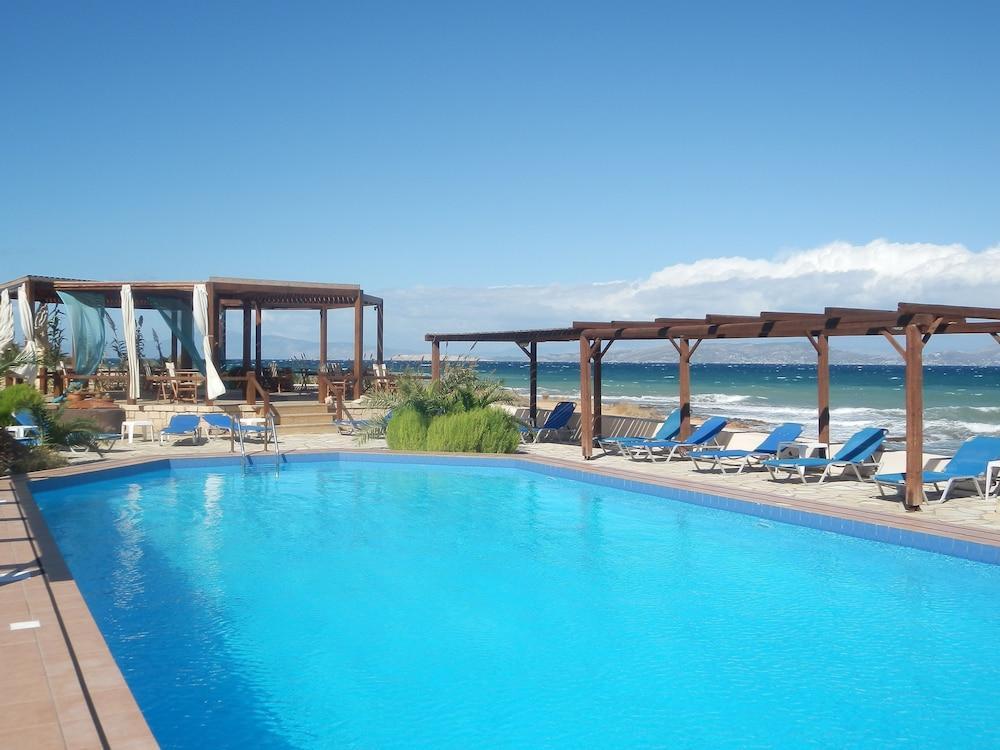 Irides Luxury & Hotel 4*