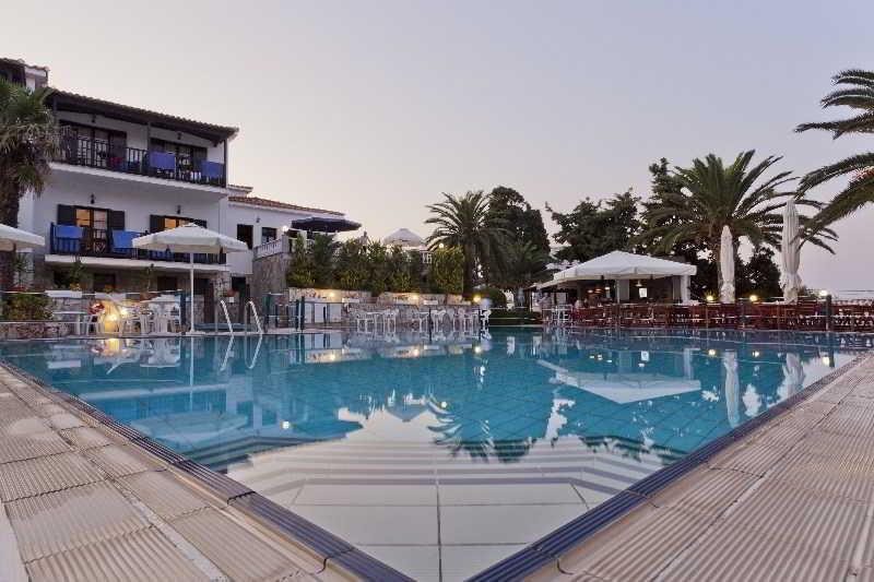 Dionyssos Skopelos Town