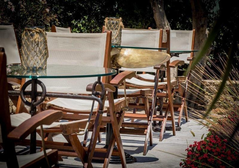 Niriides Hotel Apartments