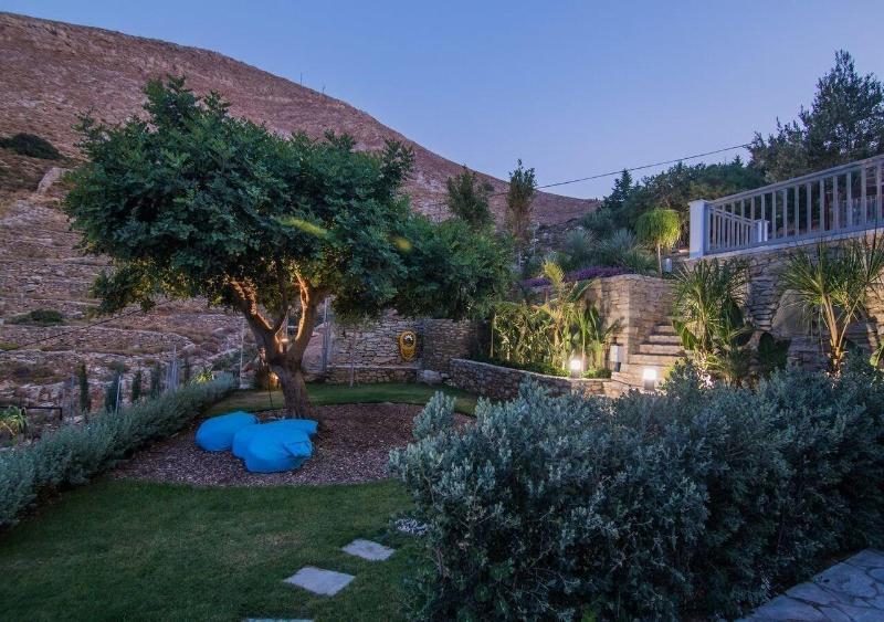 Niriides Hotel Apartments Symi