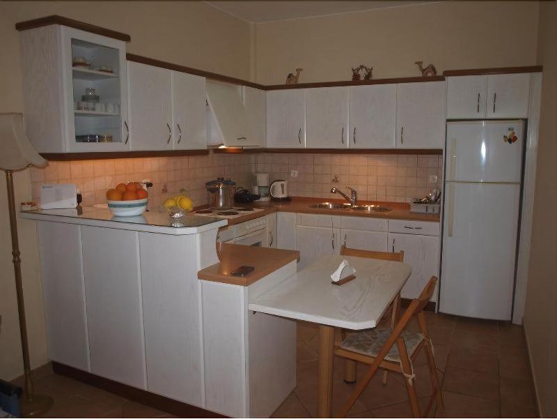 Apartment Moschona Lakithra