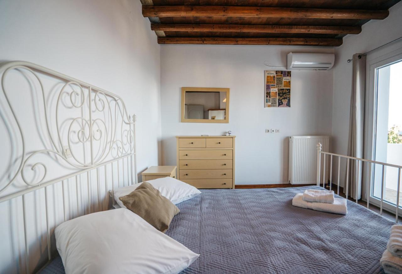 Cape Napos Aparthotel 3*