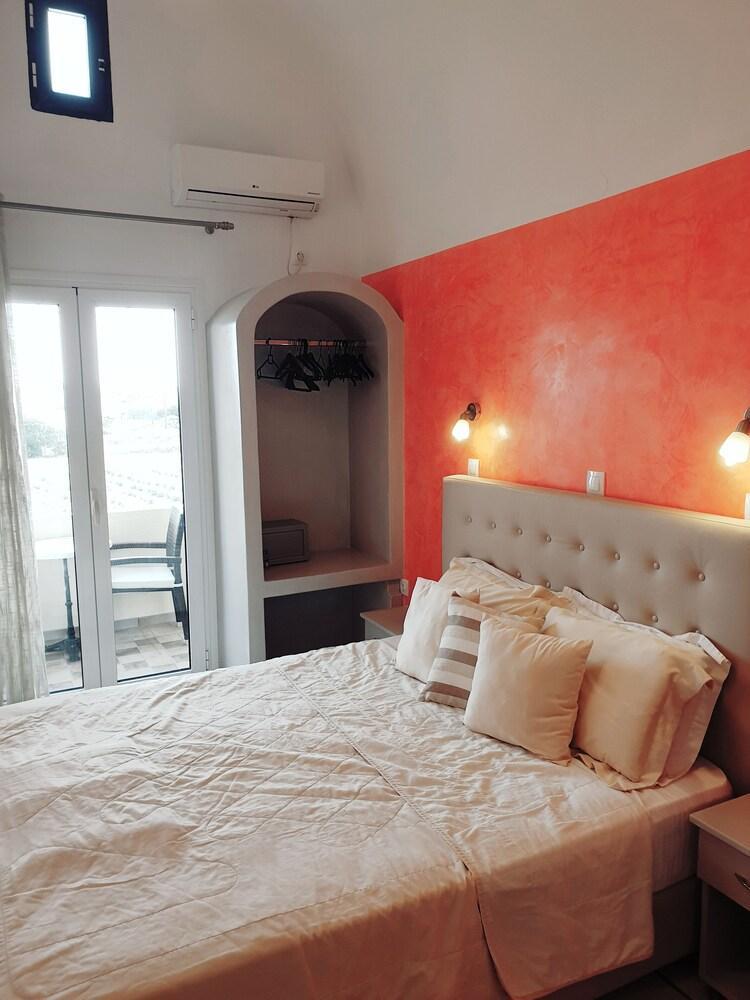 Arapiou Aparthotel
