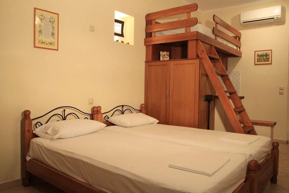 Apartment Aigiali *
