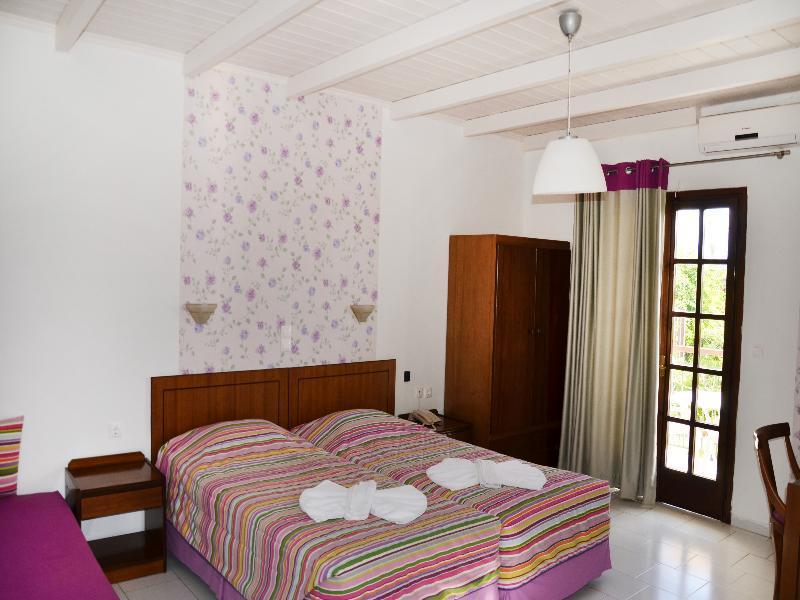 Aparthotel Ledra 3*