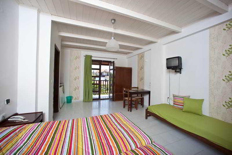Aparthotel Ledra 3*